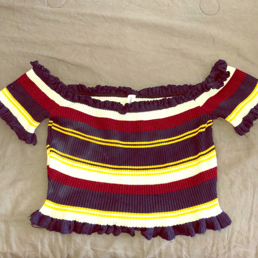 Ripple crop top